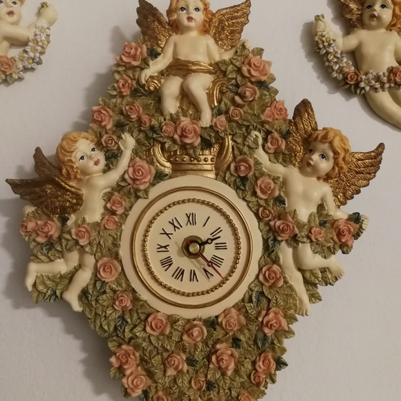 vintage Angels Cherubs Musical Chimes Ceramic Wall Clock - Picture 2 of 7